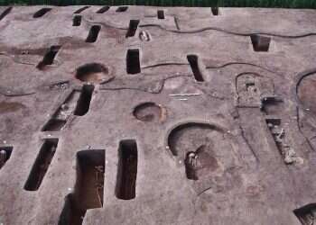 Egyptian archeologists unearth 110 ancient tombs in Nile Delta