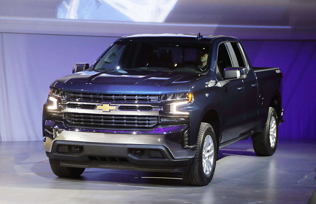 Chevy's electric pickup to get estimated 400 miles per charge - www