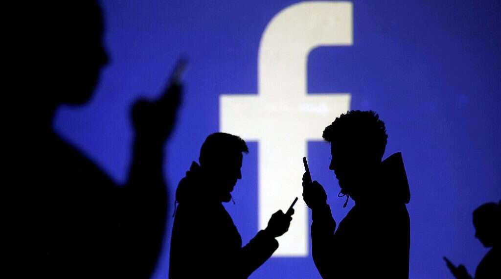 Facebook Removes Accounts Tied To Iranian Exile Group Www Israelhayom Com