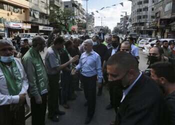 Hamas leader comes out of hiding for first time since fighting stops