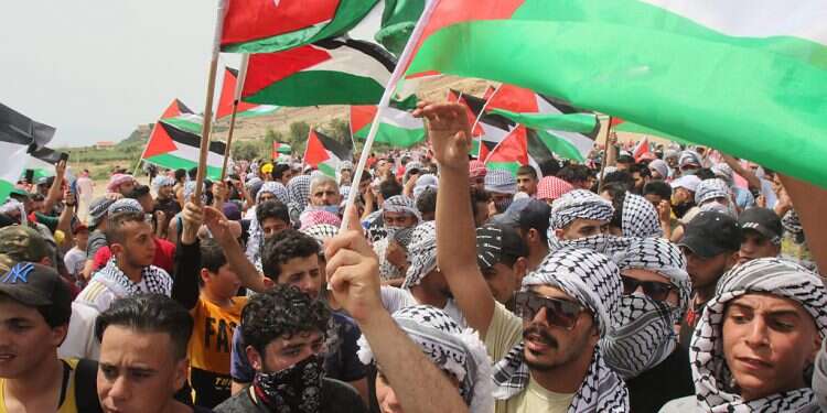 Jordanian MPs want to end peace with Israel, praise Hamas