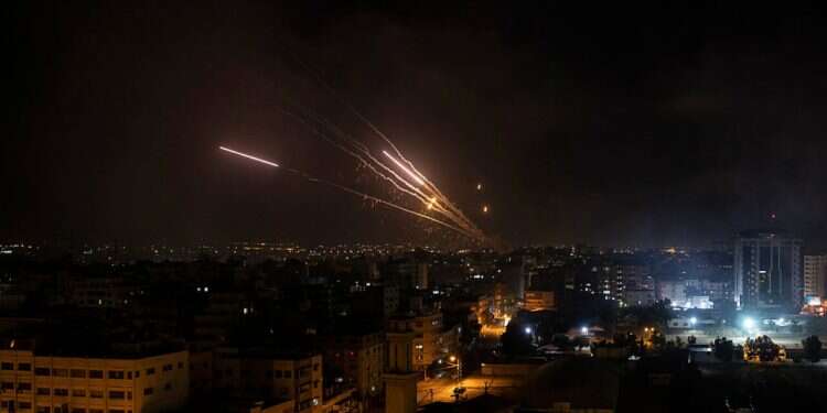 Hamas launches major salvo on Tel Aviv, suburbs after IDF eliminates 4 terror cells