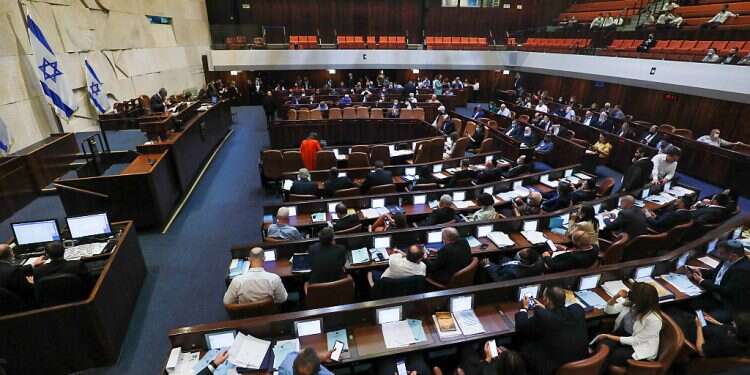 Knesset rejects bill to strip terrorists of citizenship
