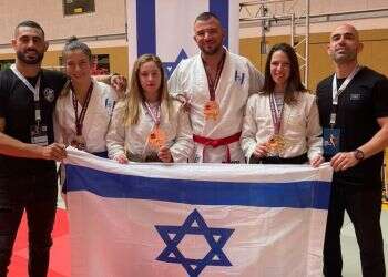 Israeli jiu-jitsu team sweeps up 11 medals at European Championships