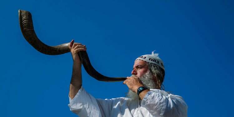 eBay reports record-breaking shofar sales ahead of Rosh Hashanah