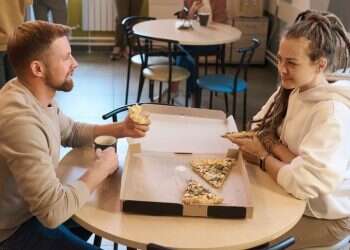 OkCupid reveals best foods for successful first date