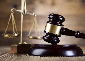 2 men convicted of vandalizing Ontario synagogue