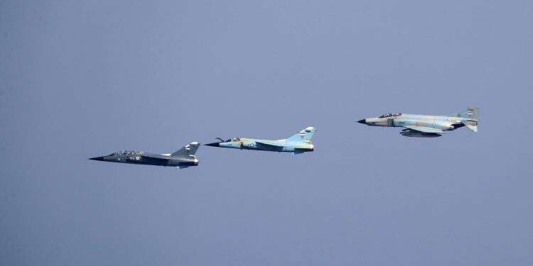 Iran says it warned off US drones approaching Gulf military drill
