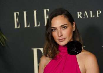 Gal Gadot snags fairytale role of evil queen in Disney's live-action Snow White