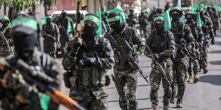 Bennett welcomes UK push to define Hamas a terrorist organization