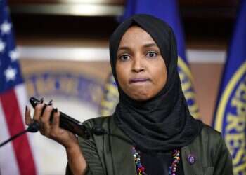 Ilhan Omar reveals death threat voicemail, calls for end of 'anti-Muslim hatred'