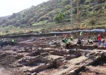 Road work leads to discovery of another 2,000-year-old synagogue at Migdal