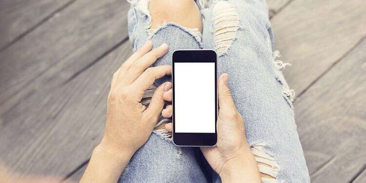 girl with blank cell phone, mock up