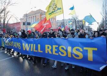 PM urges all Israelis in Ukraine to leave immediately