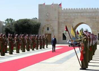 Herzog arrives in Jordan, calls for joint fight against terrorism