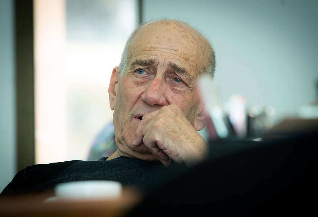 Former PM Olmert defamed Netanyahu, court rules – www.israelhayom.com