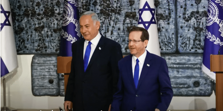 Prime Minister-elect Benjamin Netanyahu and President Isaac Herzog