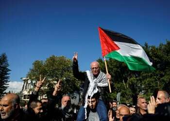 Palestinian terrorist receives hero's welcome after 40 years in jail