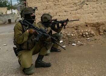 IDF troops complain they get sent on missions without proper body armor