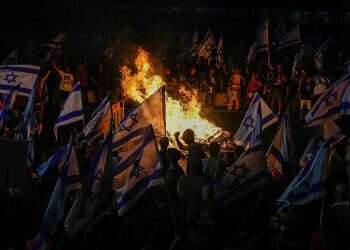 Thousands block Ayalon Highway, key junctions for hours over judicial reform