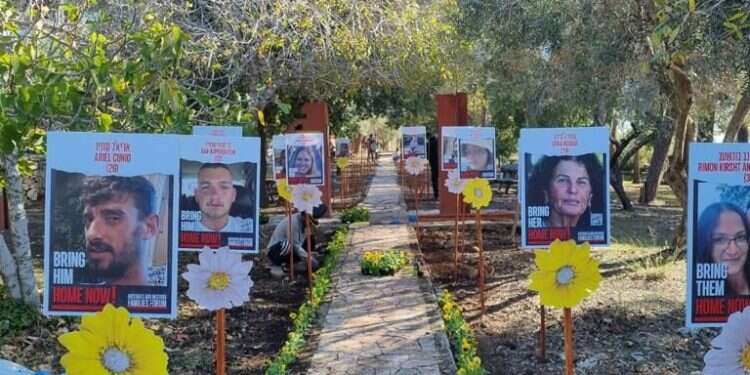 KKL-JNF paints special 'A Path of Hope for the Kidnapped' installation