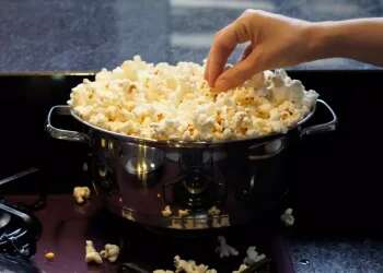 Healthy or unhealthy? Revisiting the popular 80s popcorn diet