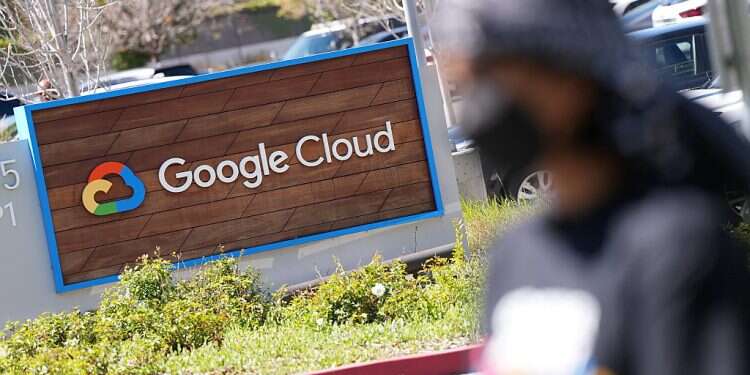Google employees stage sit-in over Israeli government contract