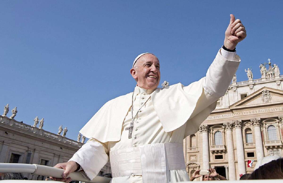 Francis stirs controversy by going out against gay people –  www.israelhayom.com