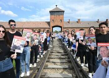 March of the Living remembers 6 million who perished in Holocaust