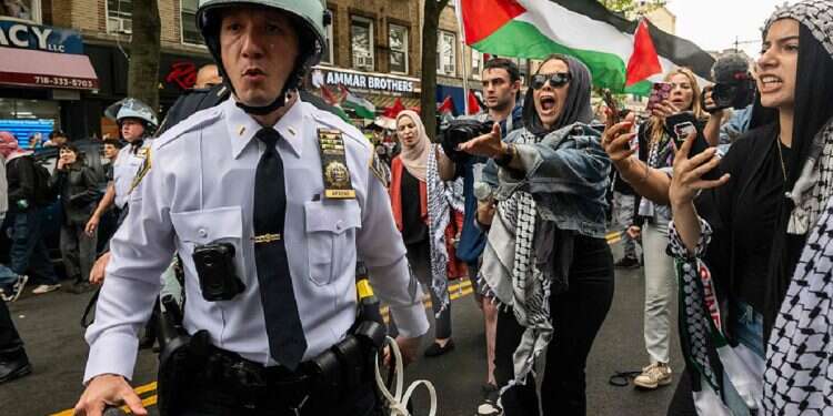 New Jersey high school under scrutiny over alleged anti-Israel lesson