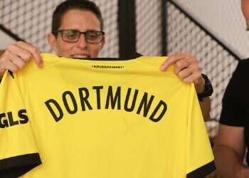 Borussia Dortmund's touching tribute to family of Oct. 7 victim transcends loss to Real Madrid