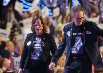 Parents of Omer Neutra at RNC: 'Trump stands with the American hostages'