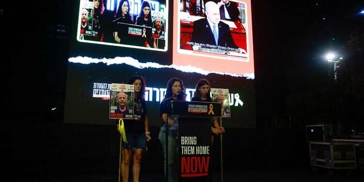 Dead hostage's daughter says PM's priorities 'political'