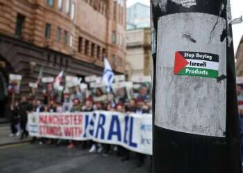 Stolen bust of Israeli president beheaded in Manchester