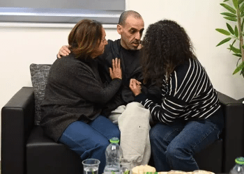 Little Almog to his father Or: 'Mommy Einav is dead, she won't come back'