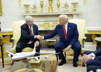 Trump-Netanyahu summit: Warm embrace, vague promises